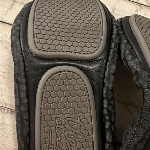 The Storehouse Flats - Size 10 - Picture 2 of 4